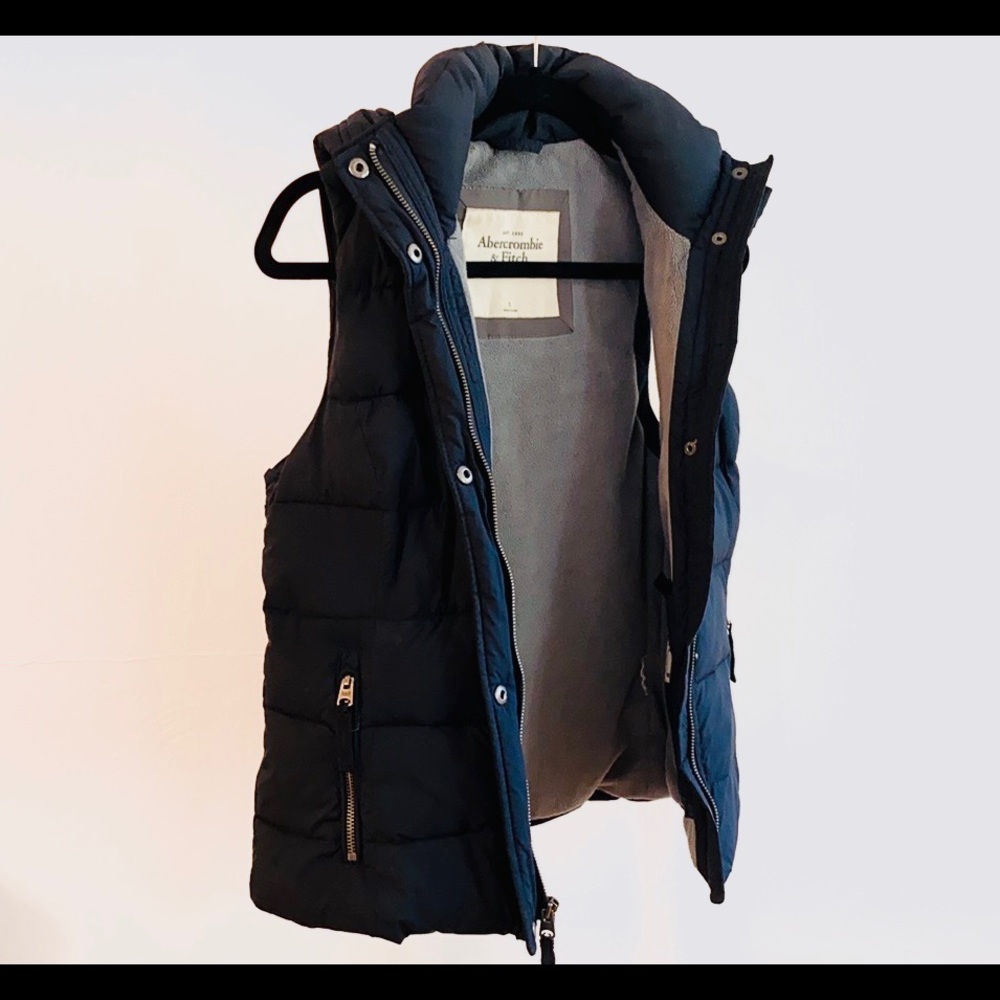 A&F Puffer Vest